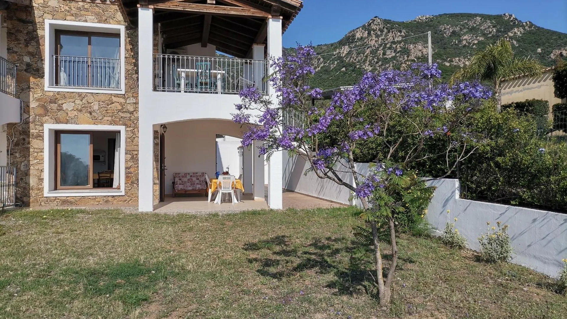 Piccolo Residence Vicino Alla Spiaggia Con Bellissima Vista Mare Tertenìa 0*,  イタリア