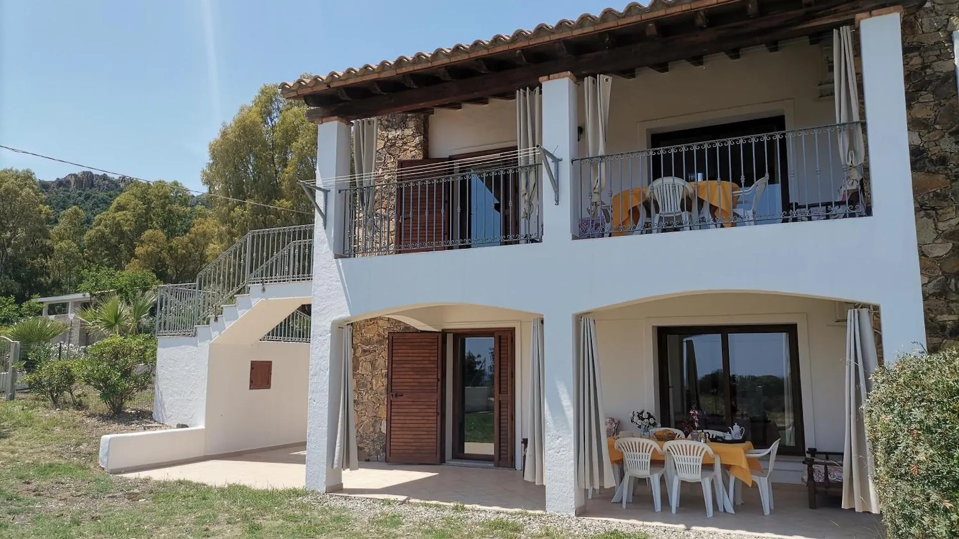 Piccolo Residence Vicino Alla Spiaggia Con Bellissima Vista Mare Tertenìa 0*,
