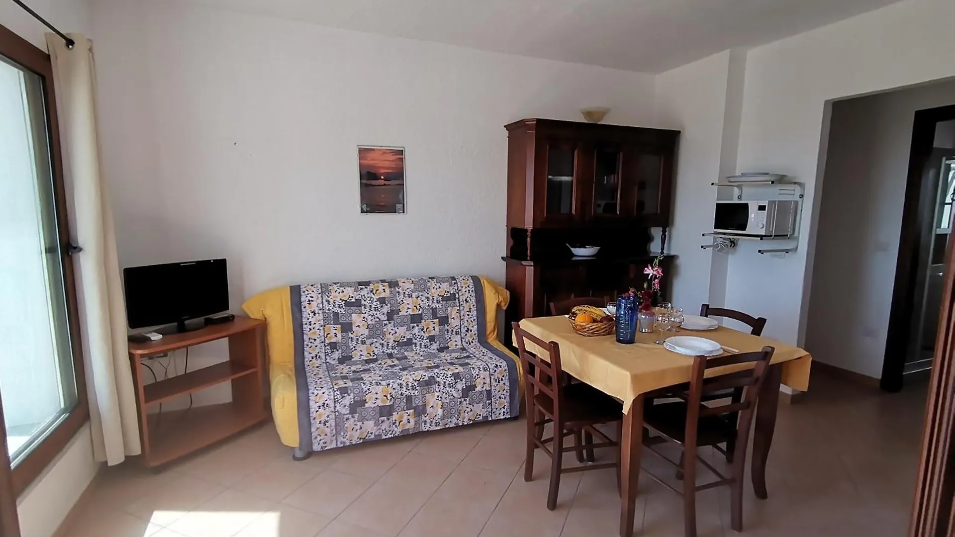 Piccolo Residence Vicino Alla Spiaggia Con Bellissima Vista Mare Tertenìa 別荘