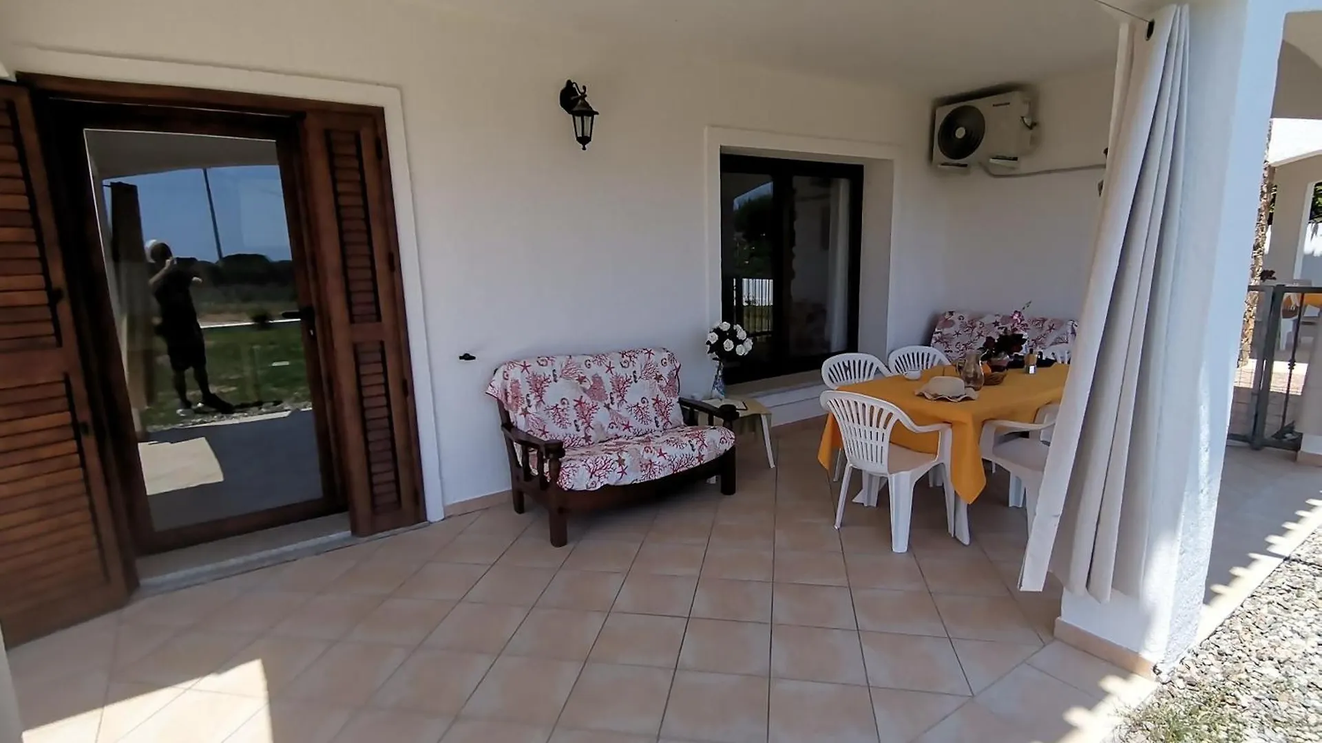 Piccolo Residence Vicino Alla Spiaggia Con Bellissima Vista Mare Tertenìa 別荘