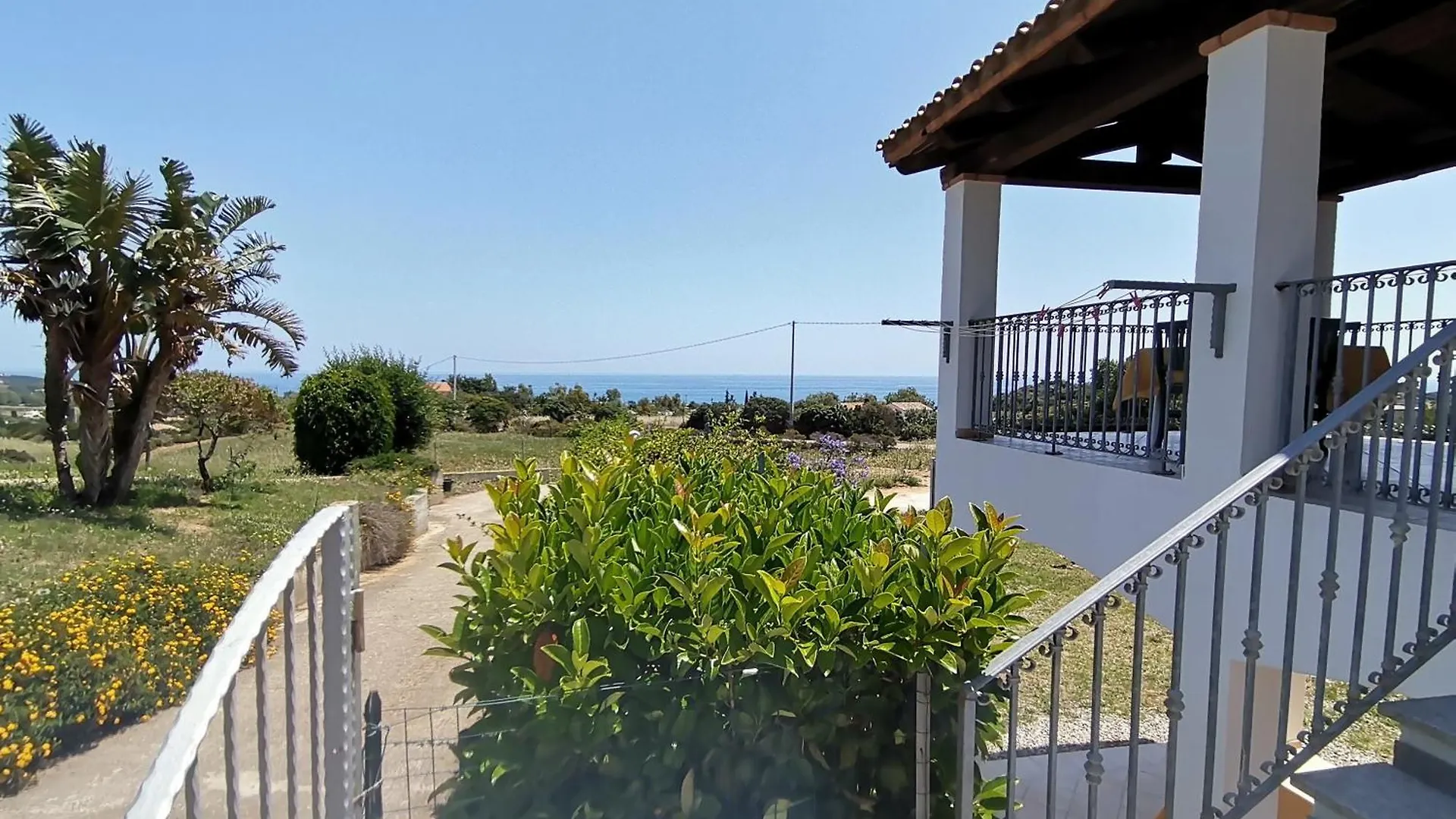 Piccolo Residence Vicino Alla Spiaggia Con Bellissima Vista Mare Tertenìa 別荘