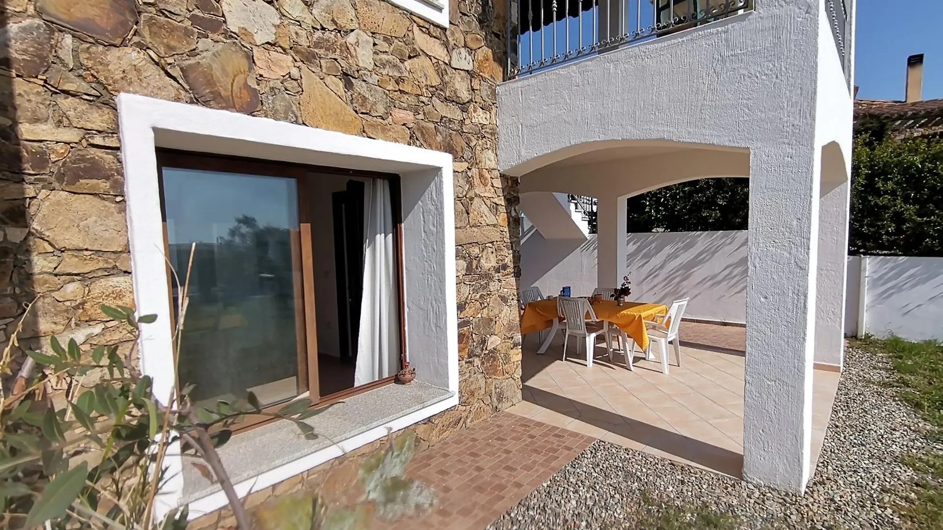 Piccolo Residence Vicino Alla Spiaggia Con Bellissima Vista Mare Tertenìa 0*,  イタリア